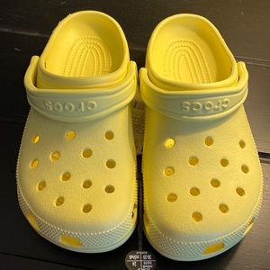 Crocs- classic clogs